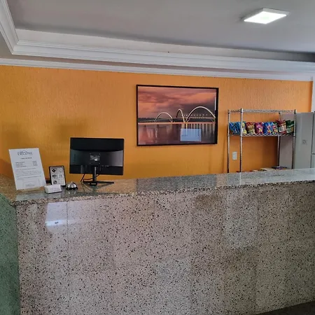 Executive Plaza Hotel-3