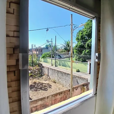 Quarto Em Sepetiba Com Ar-3