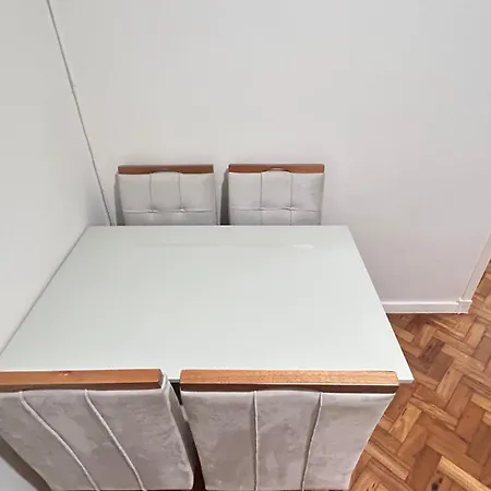 Copacabana Exclusiva, Na Rua Silva Castro, 5 Min Da Praia, Mais 1 Cesta De Cafe Da Manha Premium De Brinde, Mais Espumante De Boas Vindas Para Brindar Essa Experiencia Iconica, Com Ar E Wi-Fi-3