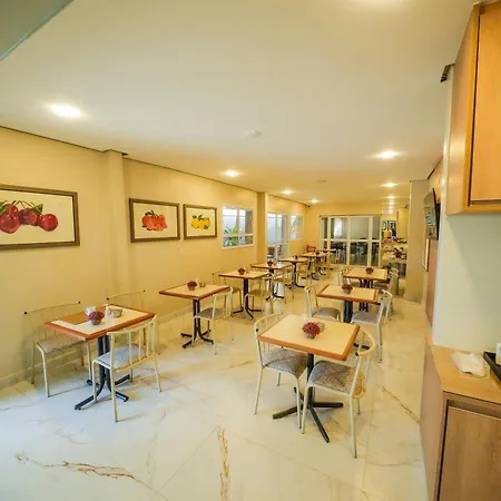 Hotel Riviera Lins-2