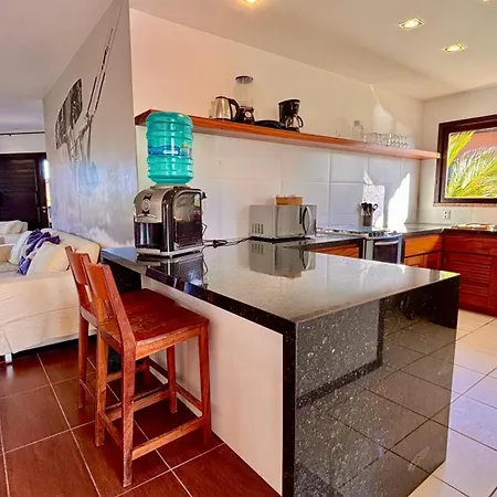 Dream Beach Cumbuco Oceanfront Apartments-3