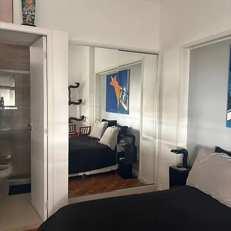 Artist Apartment-2