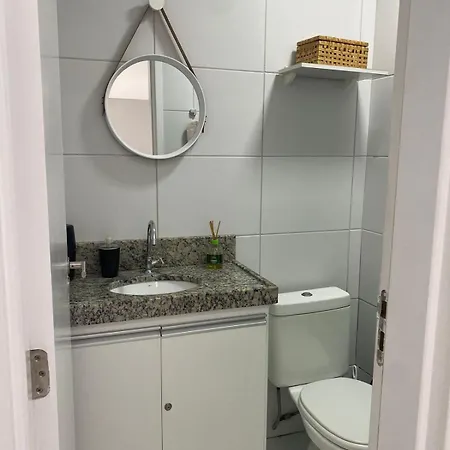 Muro Alto Condomínio Clube Apt 316-2