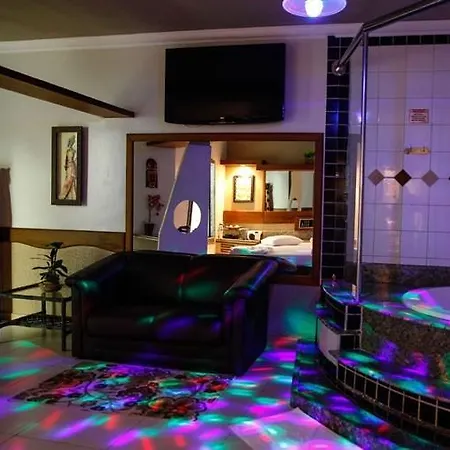 Bali Motel (Adults Only)-3