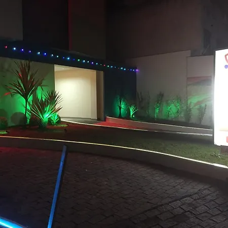 Hippus Motel (Adults Only)-2