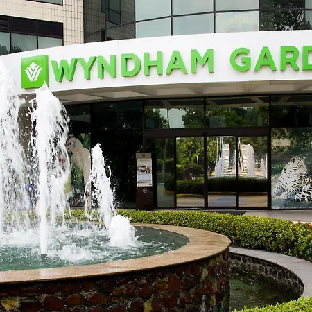 Wyndham Garden Manaus-3