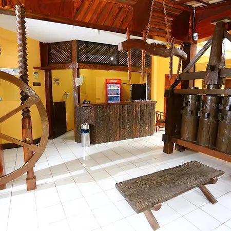 Abrolhos Praia Hotel-2