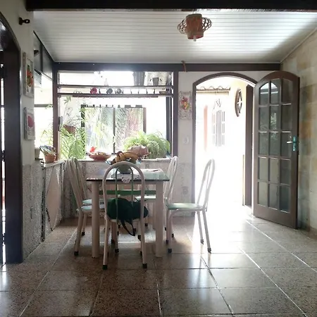 Suítes Tropicana guesthouse-3