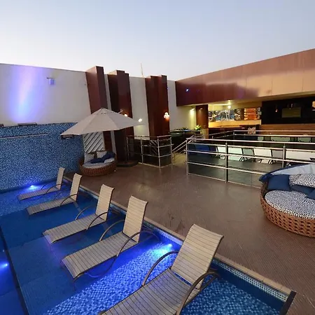 Oscar Hotel Executive-3