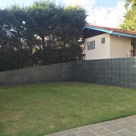 Linda Chácara com Piscina-2