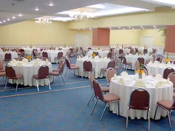 Crowne Plaza-2