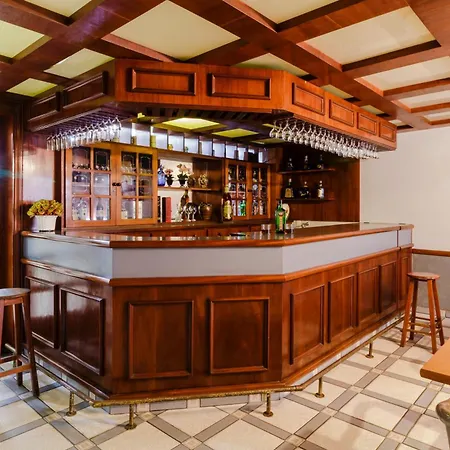 Hotel Acacia-3
