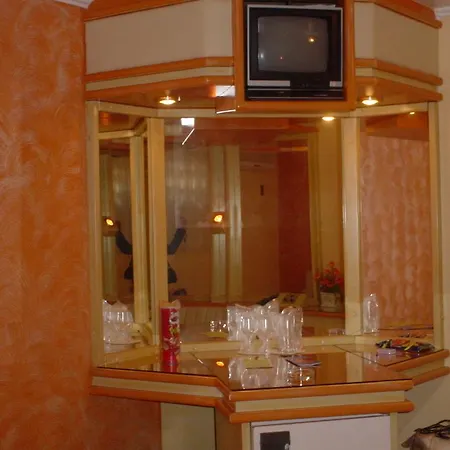 Hotel Paradise-2
