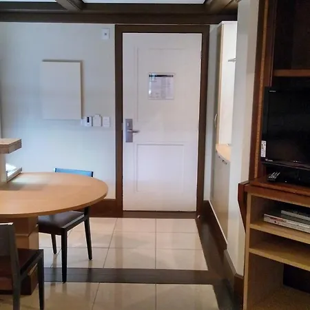 Flat No Hotel Mountain Village-3