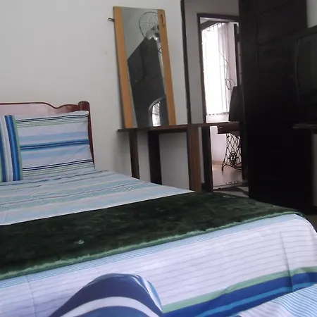 Tiao Botelho Guest House-3
