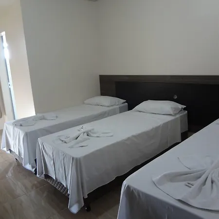 Golden Hotel-3