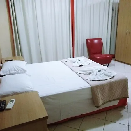 Hotel Marfim I-3