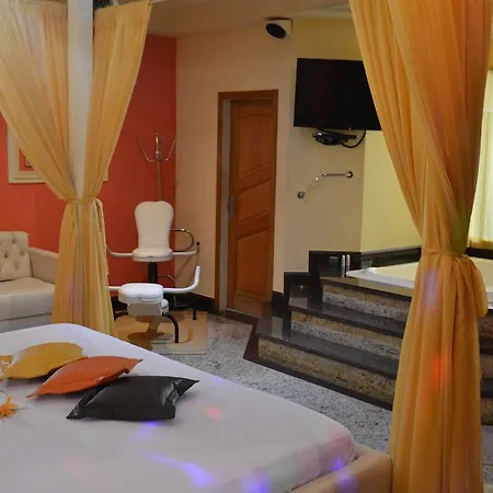 Dlirium Motel-2