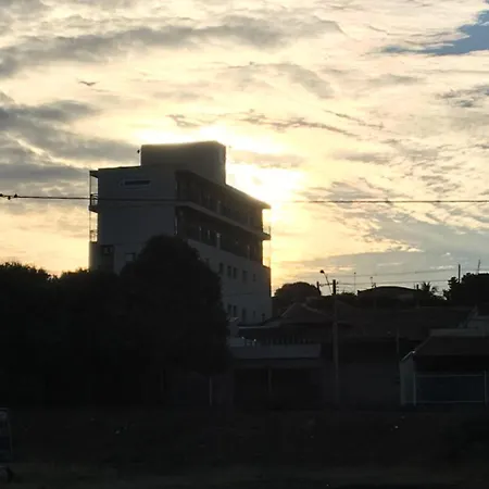 Flor Que Ri - Flats Mobiliados na Melhor Localização-3