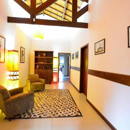 Maison Bleue Suites-3