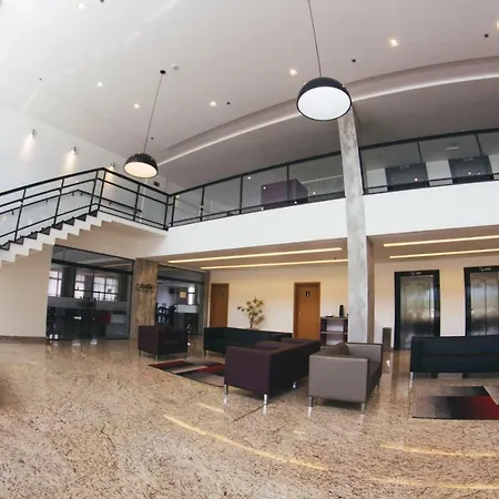 Summit Suites Hotel Cacapava-3