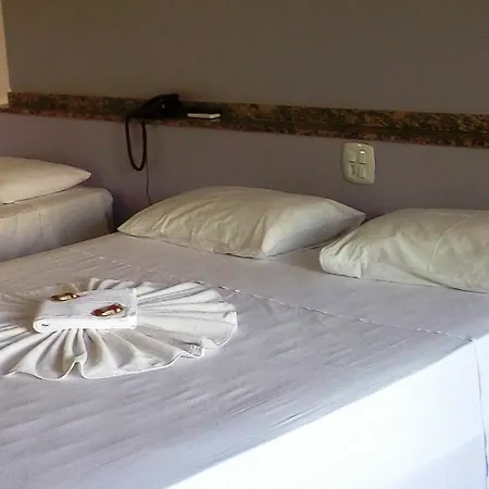 Medianeira Praia Hotel-3