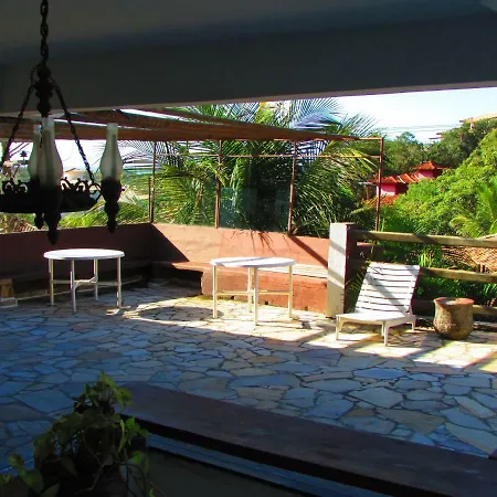 Flat Geribá com linda vista, 500 metros da praia-2