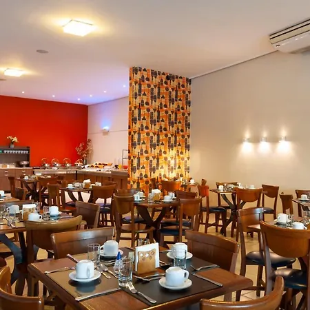Bourbon Vitoria Hotel-3