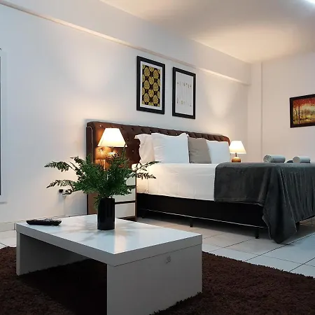 B & A Suites Inn Hotel - Quarto Luxo Ambar-2