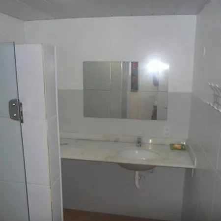 Excelente Apartamento 1/4 E Sala Na Barra-3