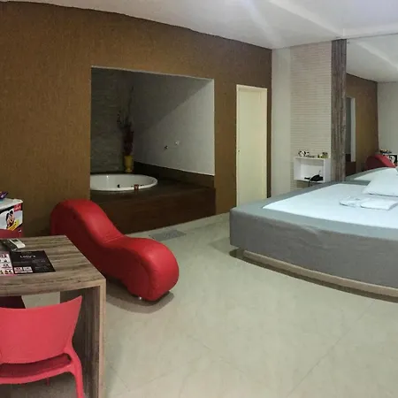 Lotu'S Motel-3