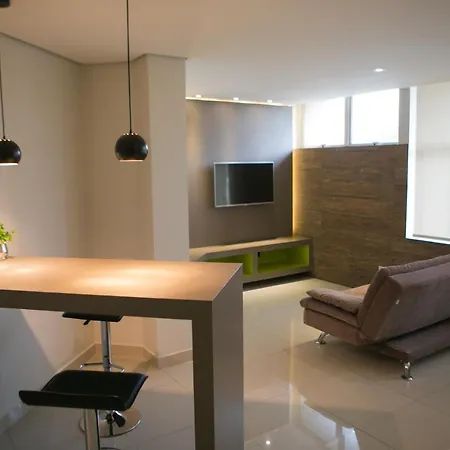 Serranos Park Hotel-2