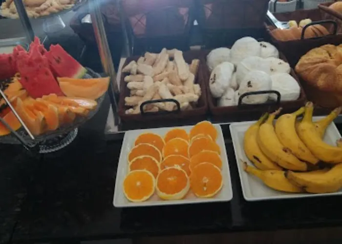 Hotéis de Trindade do Sul