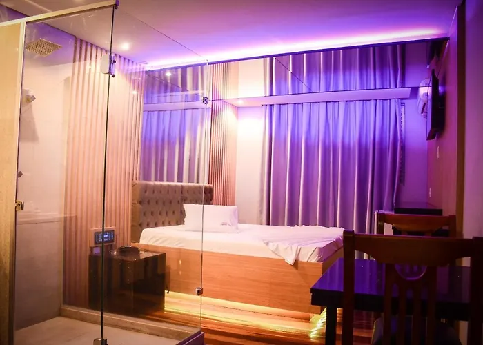 Motel Sunny Day Contagem