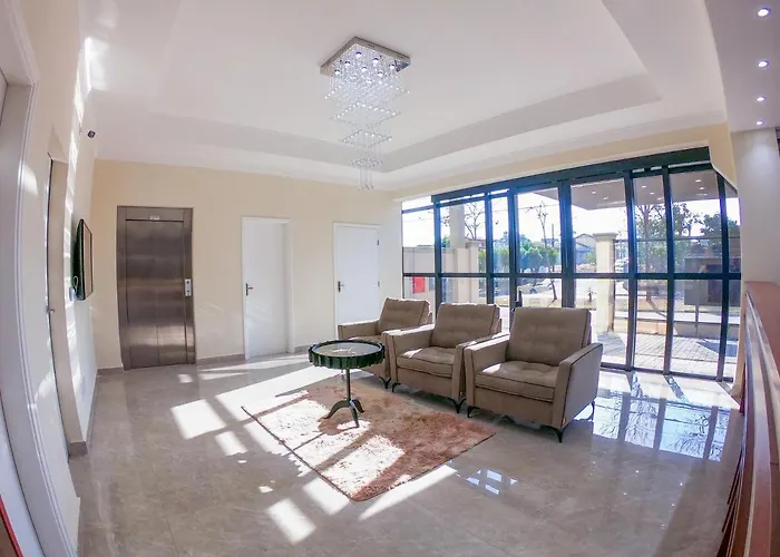 Hotel Lago Araras