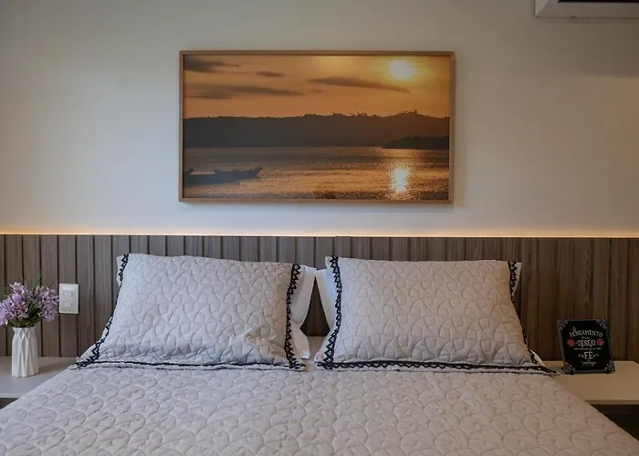 Porto Smeralda Guarajuba 100M Praia Aparthotel