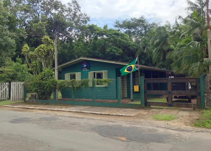 Pedra Branca Eco Hostel E Camping Praia Grande 