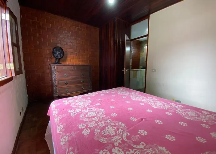 Casa 03 Teresópolis Vila