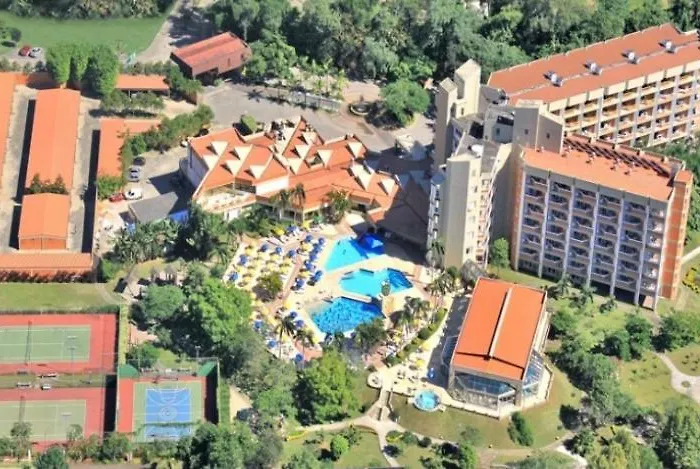 Flats termais em condomínio Apart Hotel de águas termais Gravatal