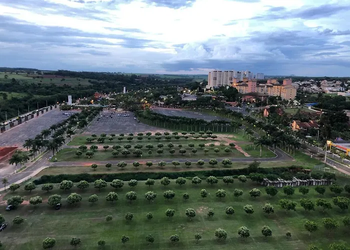 Apto Master em Olímpia Park Resort