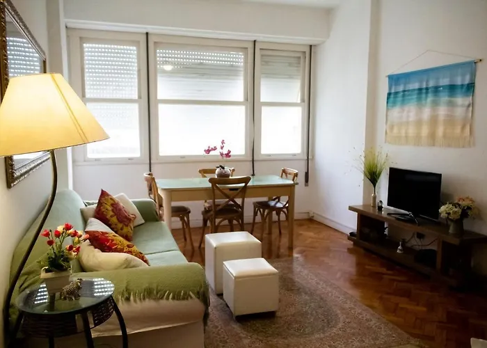 Boutique Quarto E Sala Espacoso No Leblon Rio de Janeiro