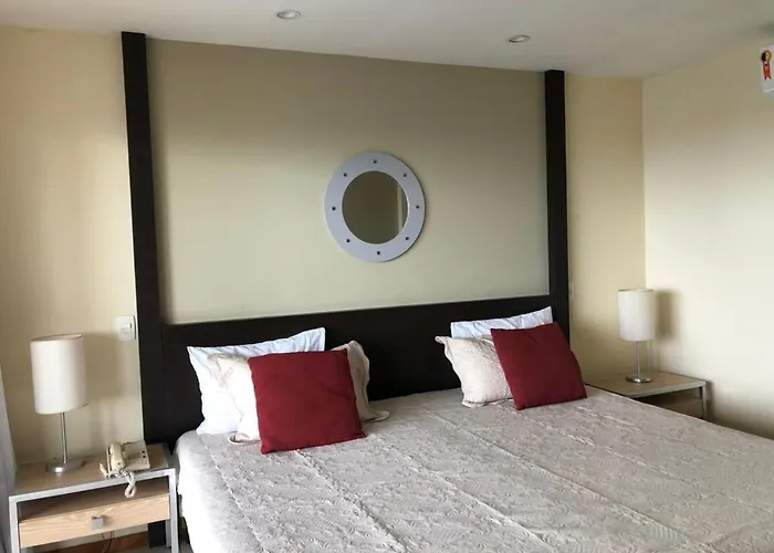 Apartamentos no Subcondomínio Lodge Residencial Salvador de Bahía