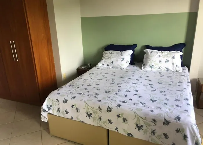 Casa Ampla A 300 Metros De Uma Das Melhores Praia De Ssa Salvador