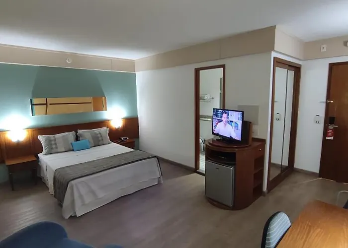 Flat Borges Lagoa Ibirapuera C/ Garagem Uh407 São Paulo