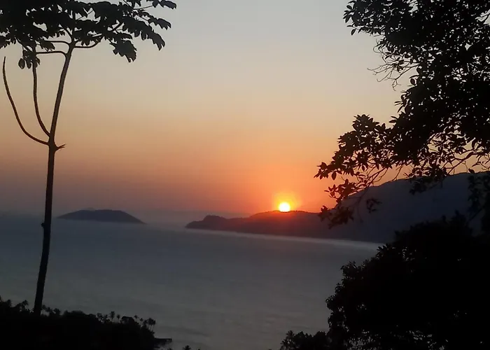 Panorâmica Acomodação com café da manhã Ilhabela