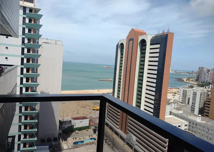 Via Venetto Flat próximo a feirinha da beira-mar Fortaleza
