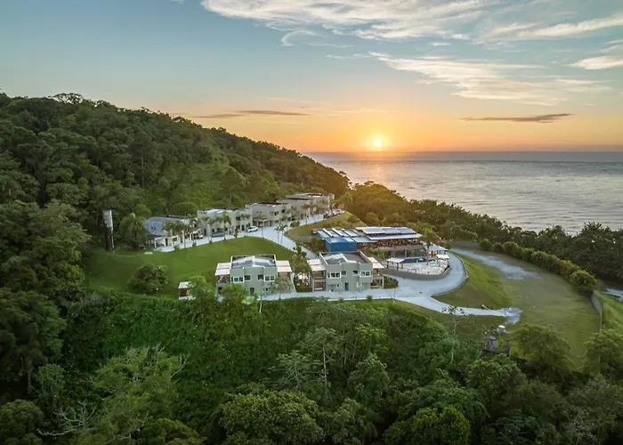 Hotel Caieiras Guaratuba