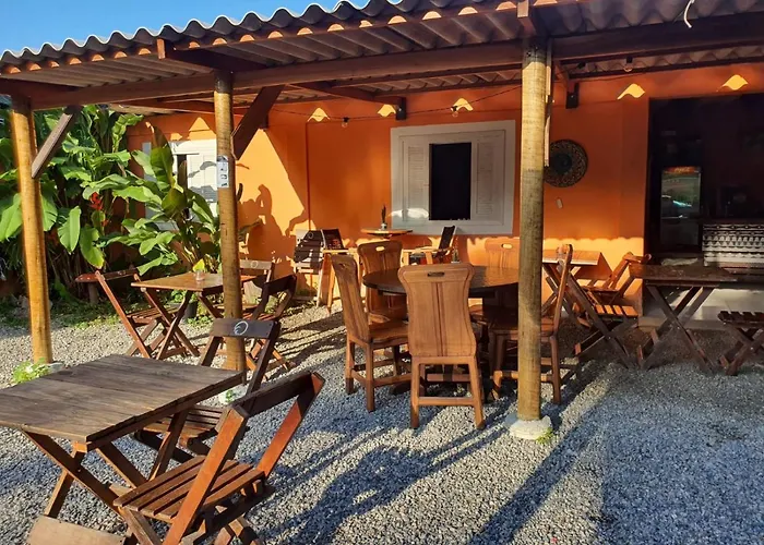 Ombak Guest House Ubatuba