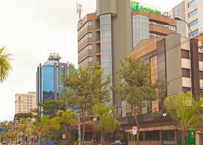 Master Porto Alegre Hotel - Av Carlos Gomes, Próximo ao Consulado Americano com campo de golfe
