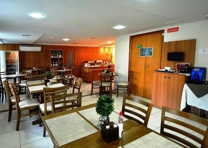 Apto Inteiro Cabo Branco Pe Na Areia João Pessoa